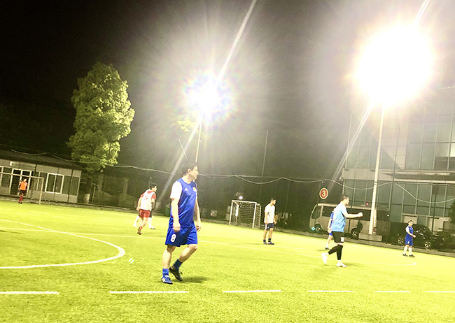 中南藥機與省體育局友誼賽3.jpg 中南藥機與省體育局友誼賽3.jpg